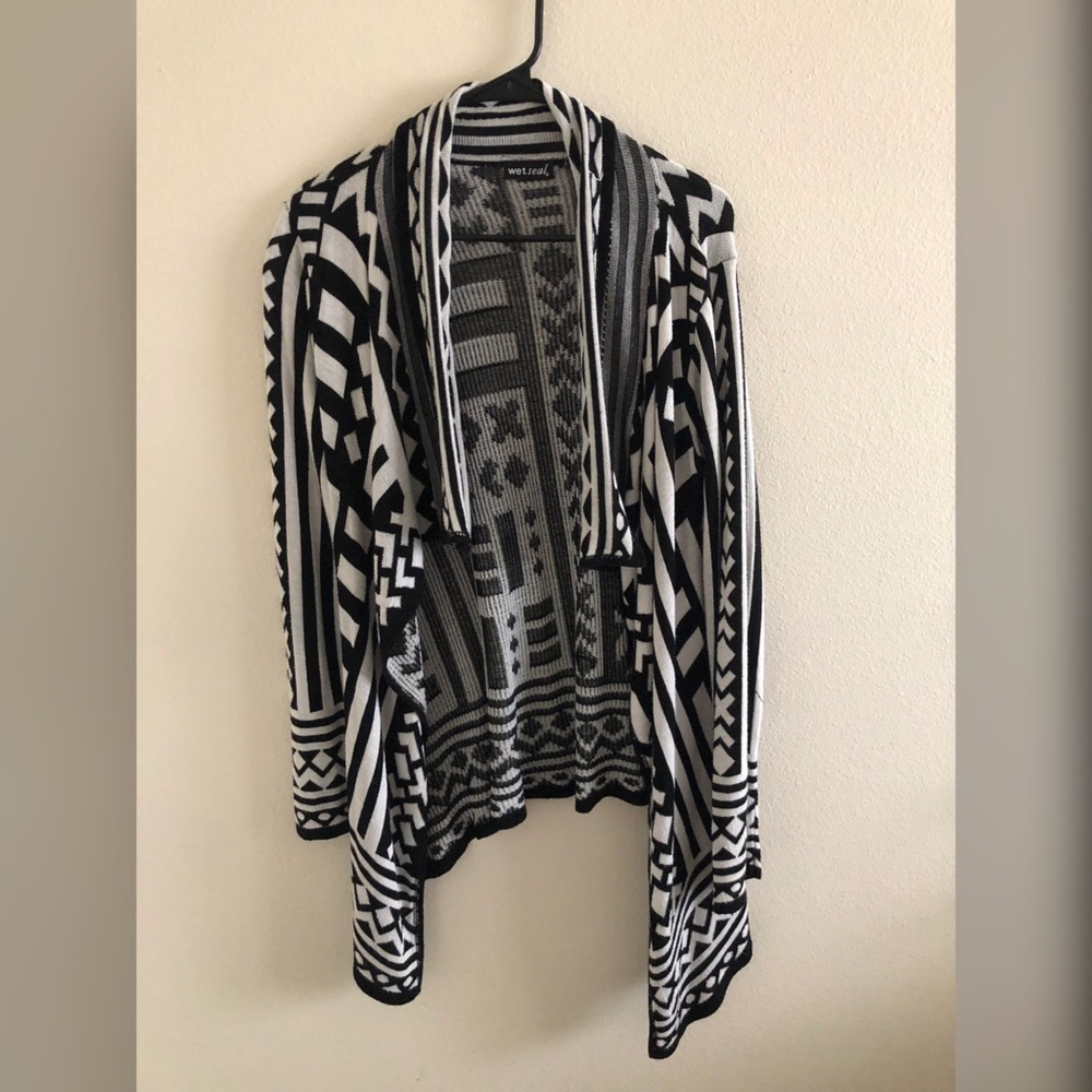 Patterned Cardigan